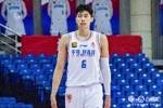继续保持侵略性！邹阳半场8中6&三分3中2砍下15分4抢断