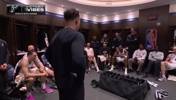 米奇&middot;约翰逊赛后为球队鼓舞士气：这真是一项了不起的成就啊！